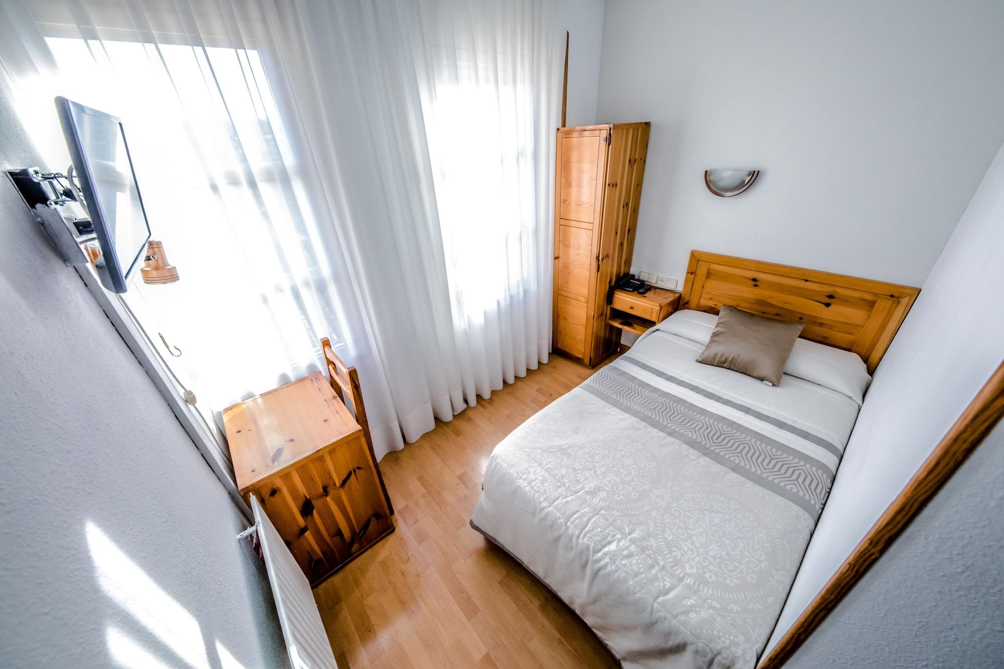 Alvi Otel Soria Dış mekan fotoğraf