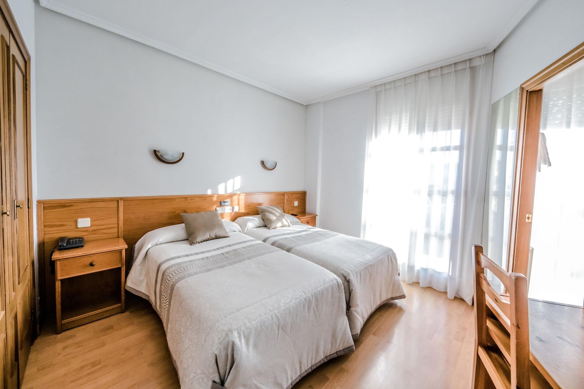 Alvi Otel Soria Dış mekan fotoğraf