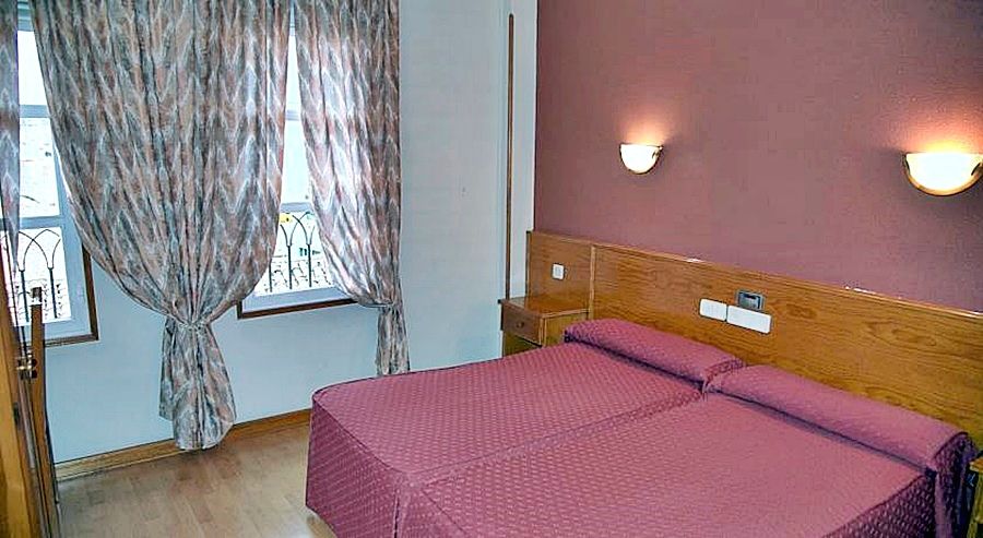 Alvi Otel Soria Dış mekan fotoğraf